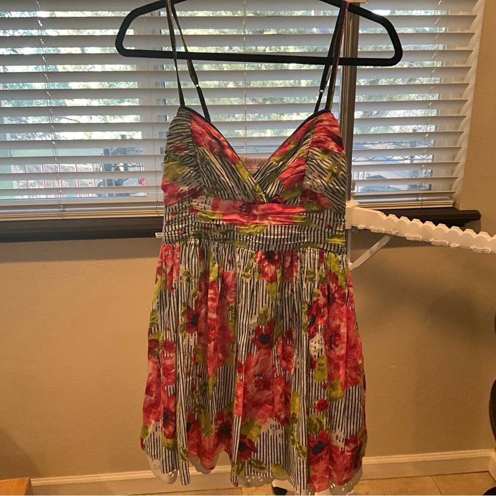 Abercrombie & Fitch Multicolor Floral Dress size medium